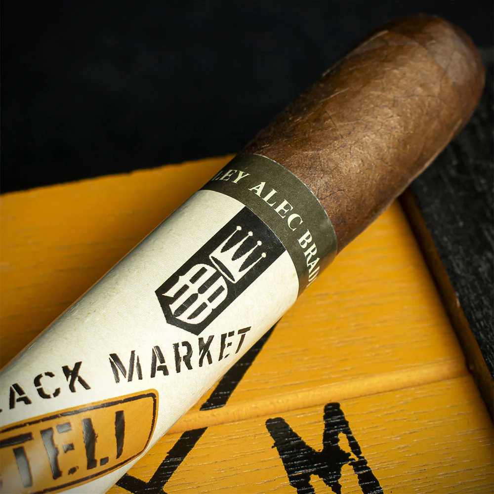 Alec Bradley Black Market Esteli Nicaragua Robusto Cigars - Box of 24 - Image 3