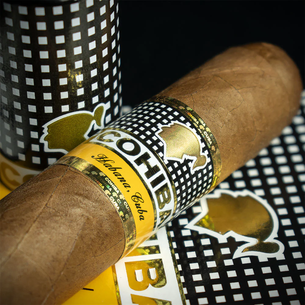 Cohiba Siglo IV Tubos Cuban Cigar - Single - Image 4