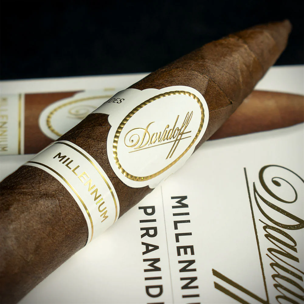 Davidoff Millennium Piramides Cigar - Single - Image 4