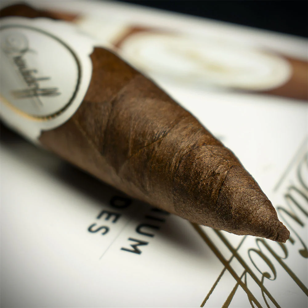 Davidoff Millennium Piramides Cigar - Single - Image 5