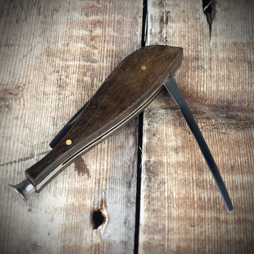 Dolphin Shaped Pipe Tool - Wooden - Image 3