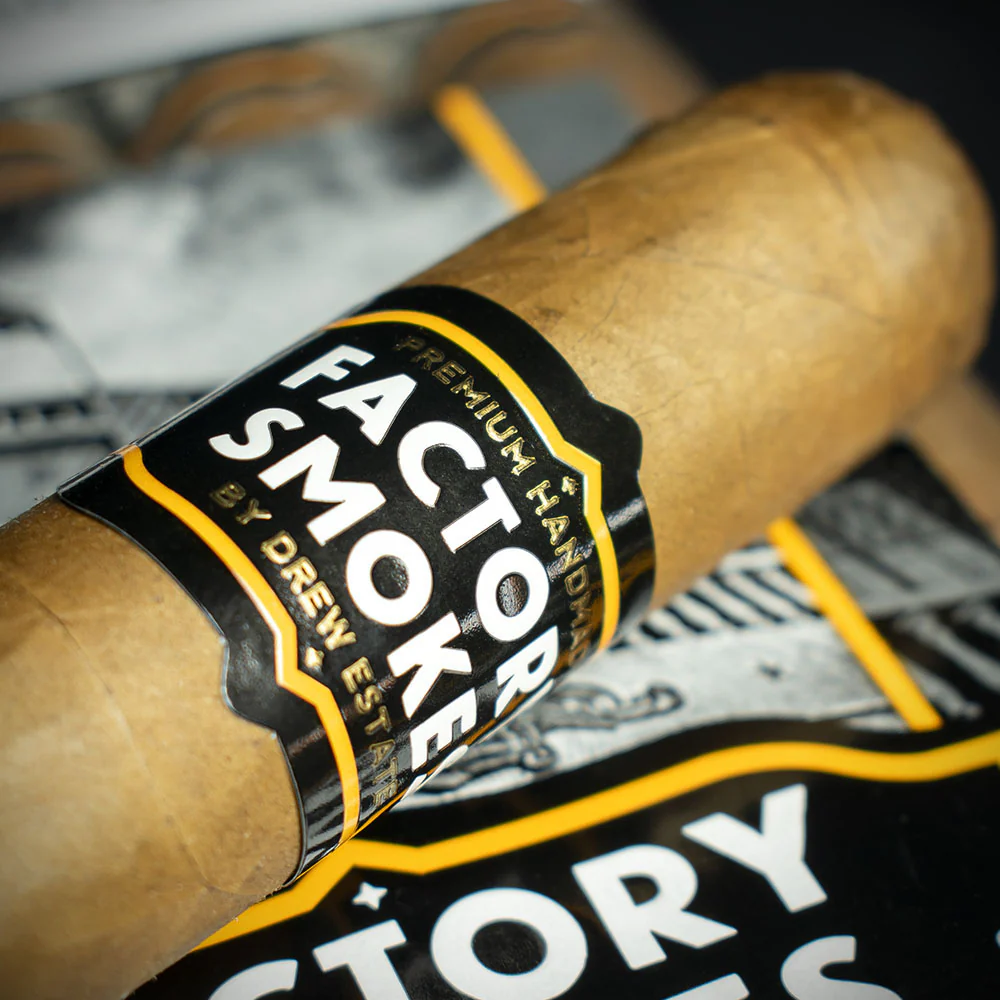 Drew Estate Factory Smokes New World Shade Robusto Cigar - Single - Image 4
