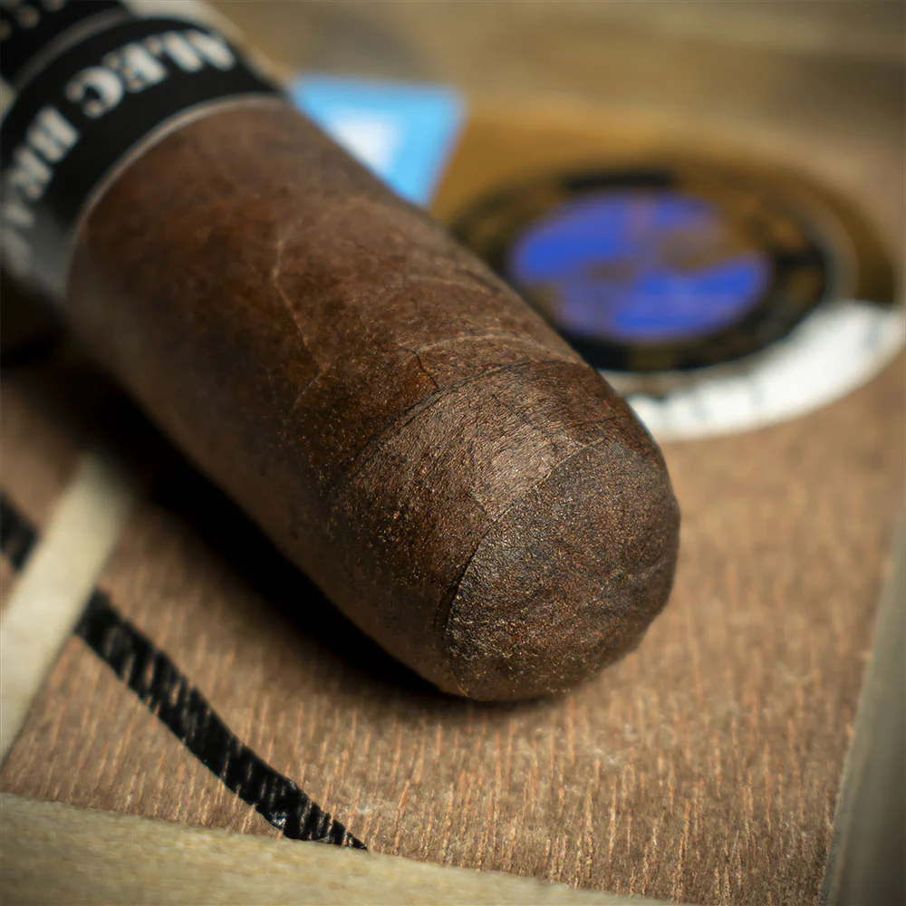 Alec Bradley Black Market Honduras Punk Petit Corona Cigar - Single - Image 5