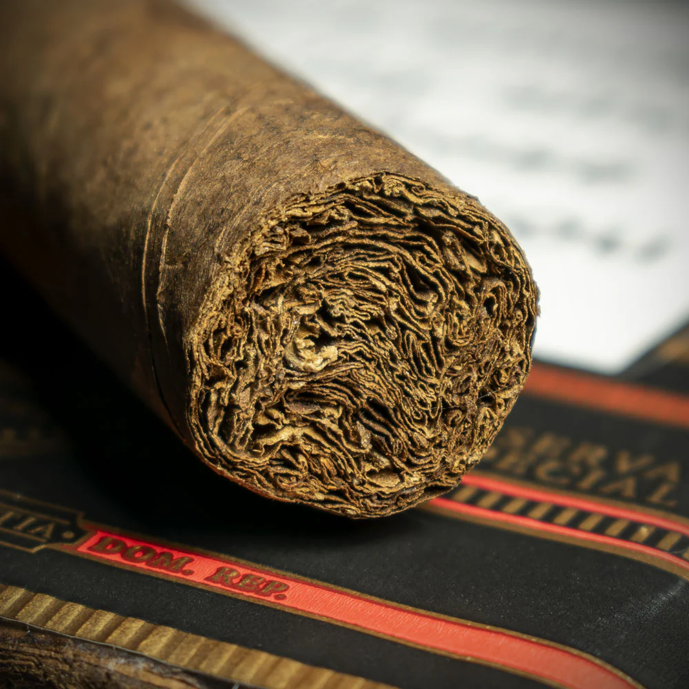 Juliany Maduro Robusto Cigar - Single - Image 6