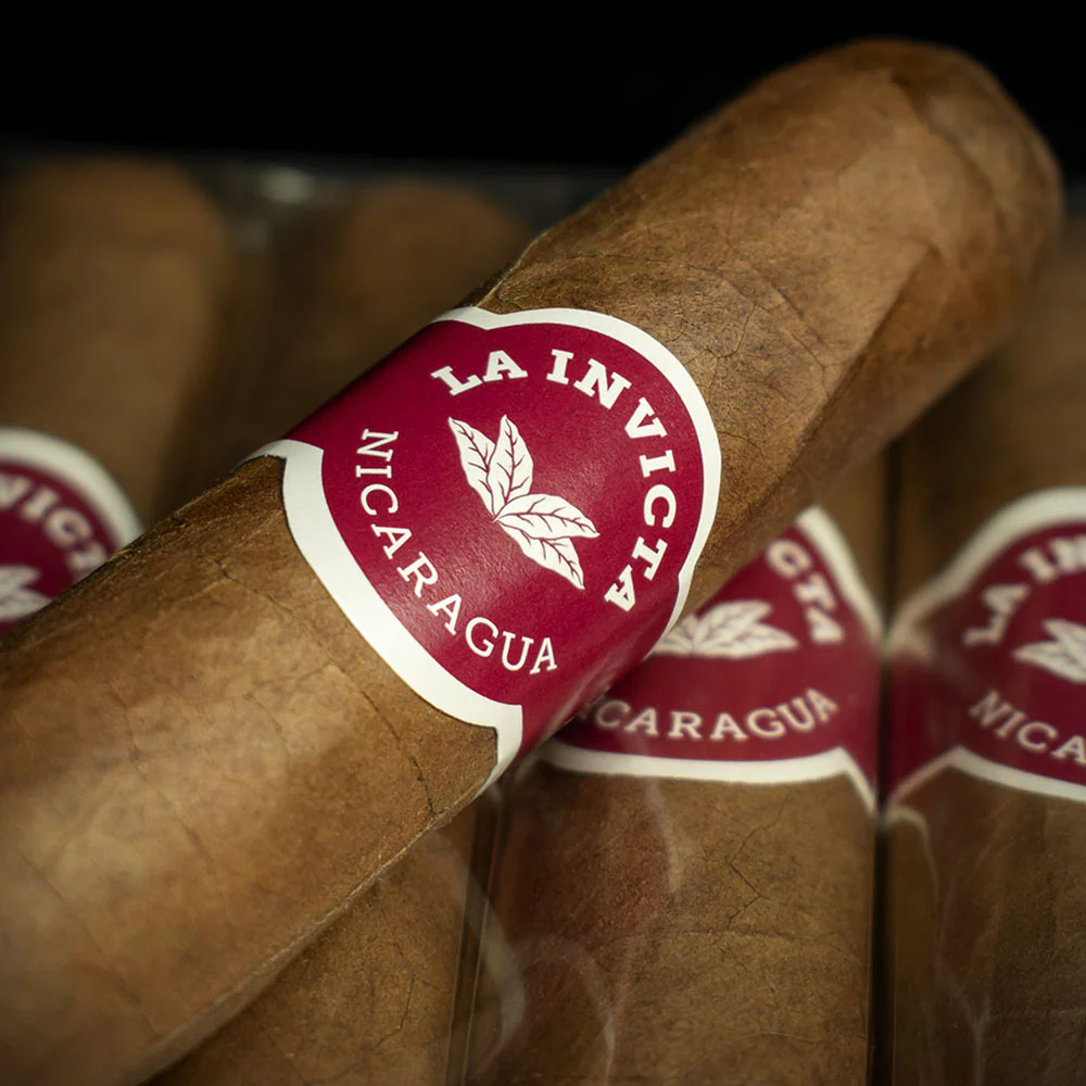 La Invicta Nicaraguan Robusto Cigar - Single - Image 4